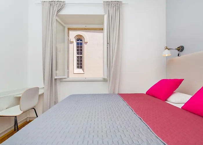 公寓 Dox 杜布罗夫尼克