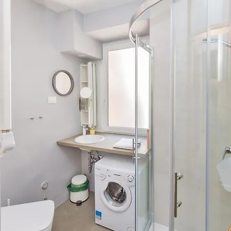 Dox 杜布罗夫尼克